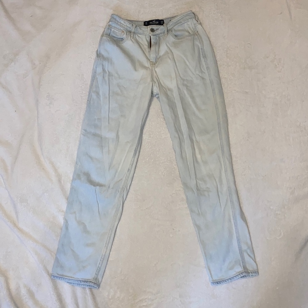 Hollister ultra rise mom jeans vintage stretch, M
